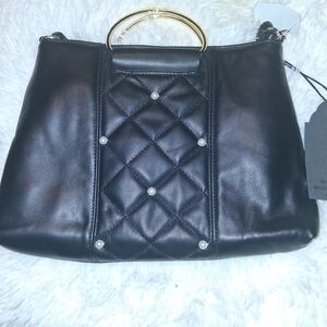 Chic Black Quilted Shoulder Bag with Gold Handle